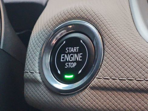 Used 2025 Chevrolet TrailBlazer LT image 22