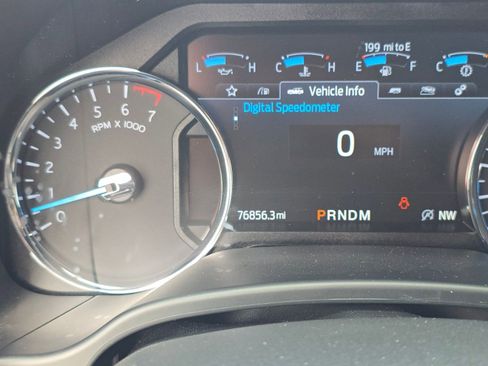 Used 2020 Ford Expedition XLT w/ Equipment Group 202A image 17