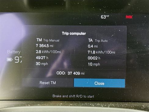 Certified 2023 Volvo C40 P8 Recharge Ultimate w/ Protection Package Premier image 12