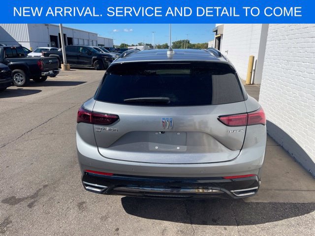 Used 2024 Buick Envision Sport Touring AWD/4WD image 10