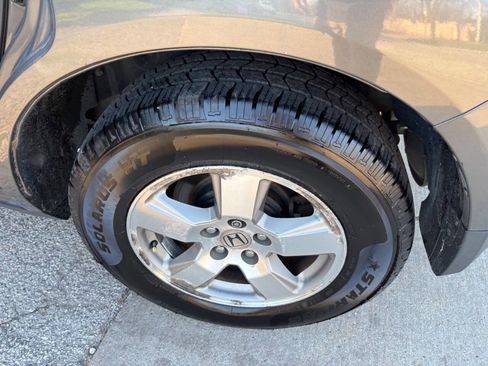 Used 2011 Honda Pilot EX image 6