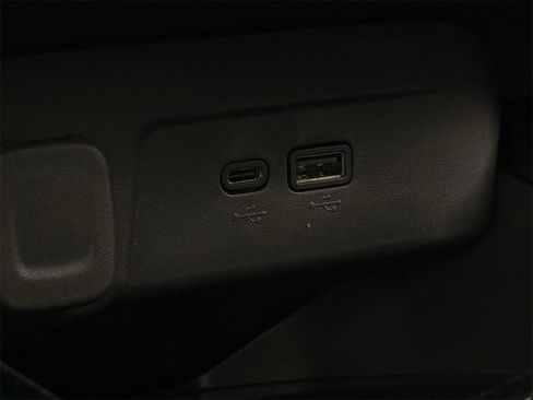 New 2026 Chevrolet Trax LT w/ Sunroof Package image 18