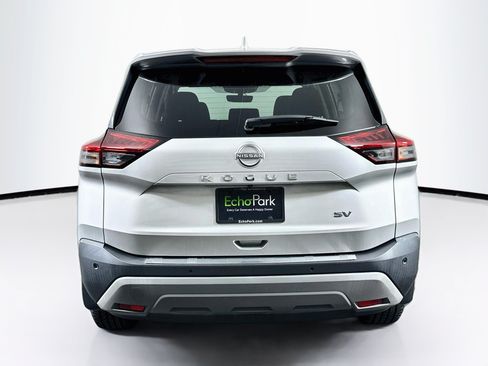 Used 2023 Nissan Rogue SV FWD image 7