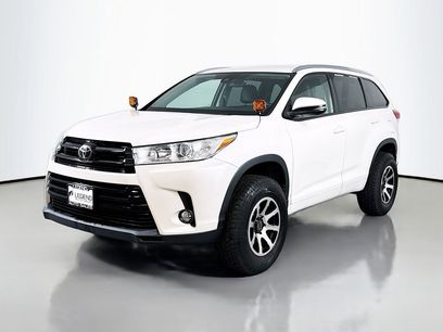Used 2017 Toyota Highlander XLE