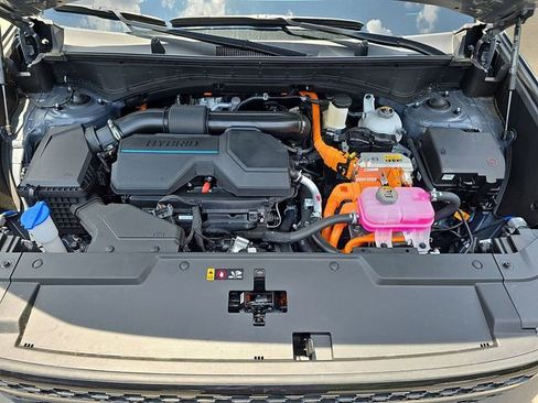 New 2025 Hyundai Santa Fe Calligraphy FWD image 34