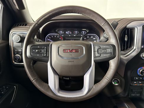 Used 2020 GMC Sierra 1500 SLT w/ SLT Premium Plus Package RWD image 9