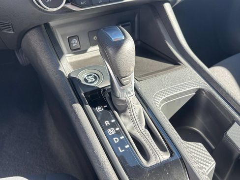 Used 2025 Nissan Sentra S FWD image 37