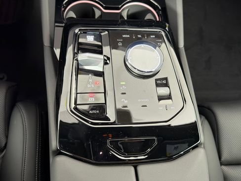 New 2026 BMW 530i w/ Premium Package image 14