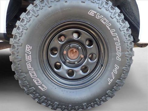 Used 2015 Ford F150 XL w/ Equipment Group 101A Mid AWD/4WD image 7