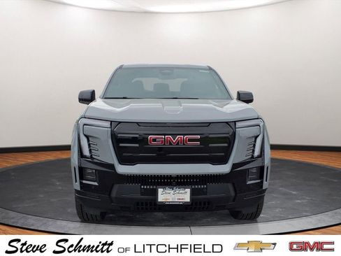 New 2026 GMC Sierra EV Elevation w/ LPO, Elevation Dark Package AWD/4WD image 18