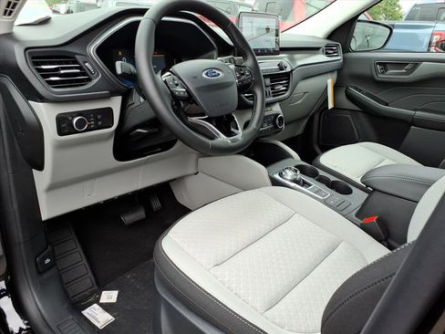 New 2026 Ford Escape Active w/ Cold Weather Package image 12