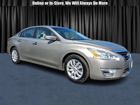 Used 2013 Nissan Altima 2.5 S FWD image 1
