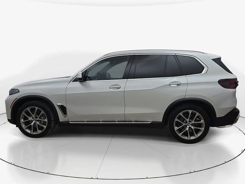 Used 2024 BMW X5 xDrive40i AWD/4WD image 7