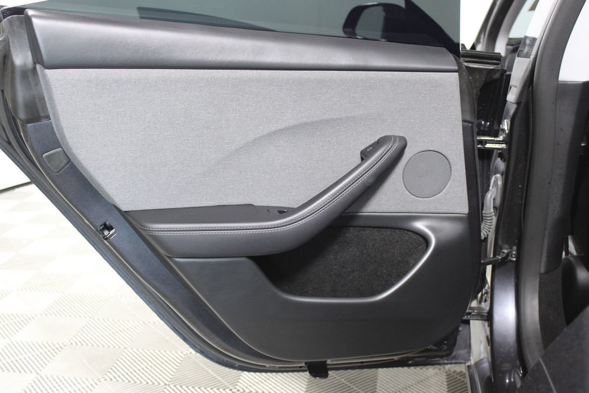 Used 2025 Tesla Model 3 Long Range RWD image 21