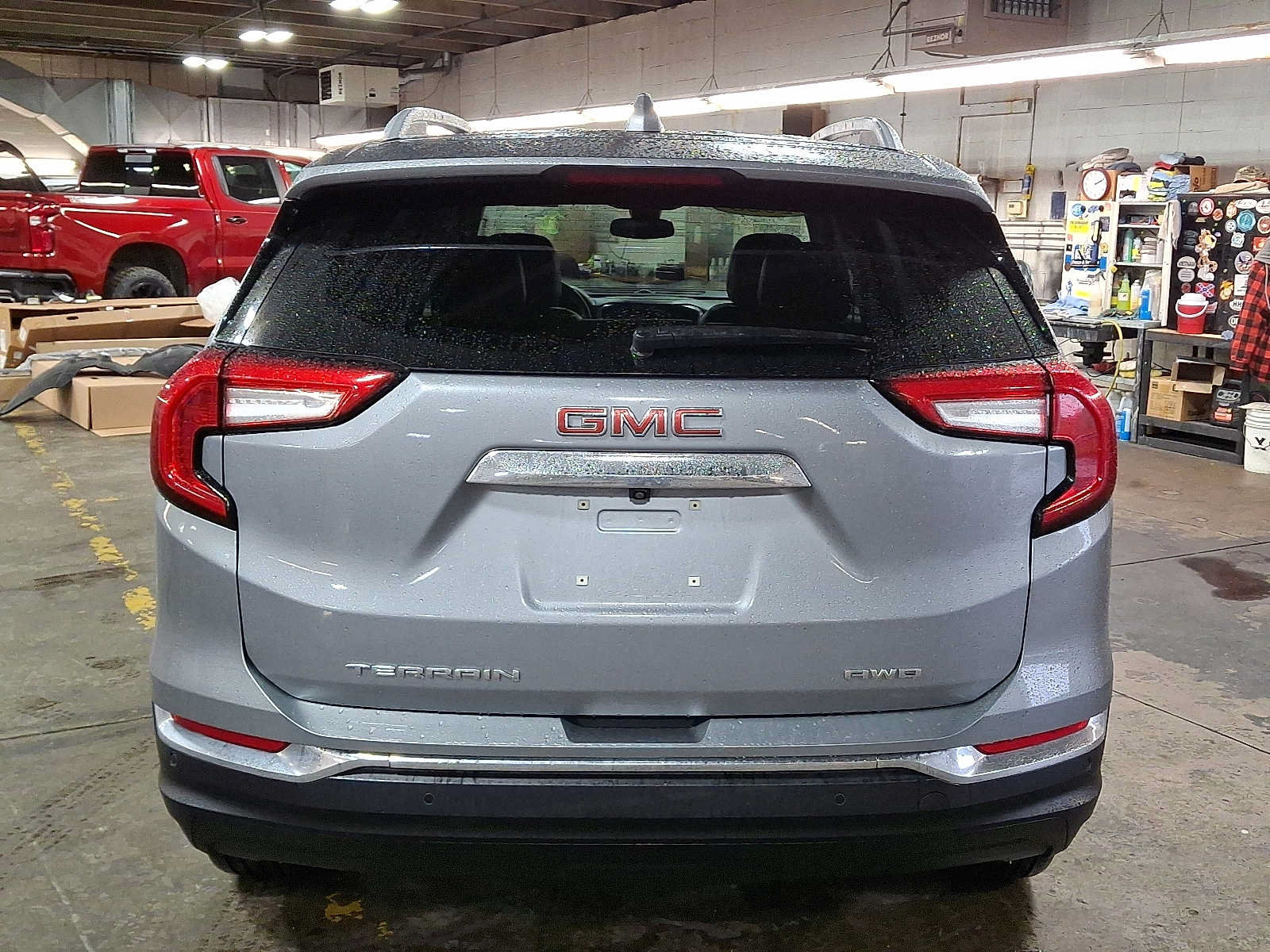 Used 2023 GMC Terrain SLT AWD/4WD image 5