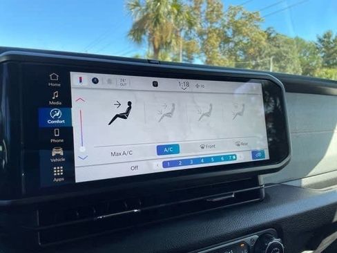 Used 2024 Jeep Wrangler Sport S image 15