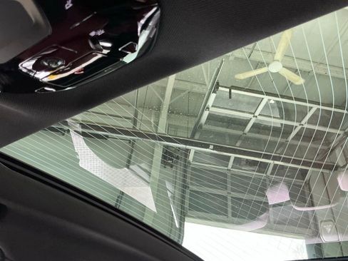 Used 2026 BMW 740i xDrive image 12