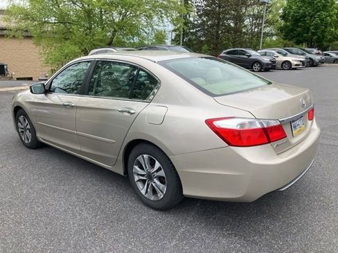 Used 2013 Honda Accord LX image 5
