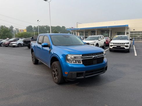 Used 2022 Ford Maverick Lariat w/ Lariat Luxury Package AWD/4WD image 1