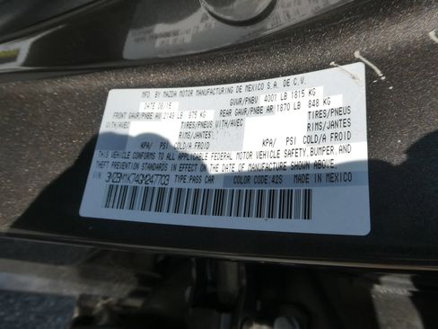 Used 2016 MAZDA MAZDA3 i Sport w/ Preferred Equipment Package FWD image 10
