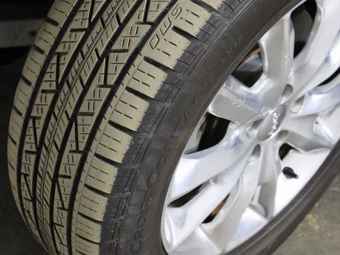 Used 2016 Jeep Cherokee Limited w/ Luxury Group image 35