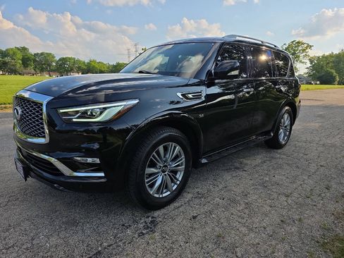 Used 2019 INFINITI QX80 Luxe w/ Proassist Package AWD/4WD image 2