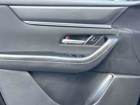 Certified 2024 MAZDA CX-90 3.3 Turbo w/ Select Package image 19