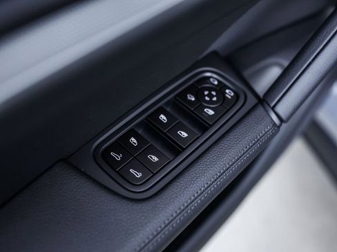 New 2026 Porsche Cayenne AWD/4WD image 29