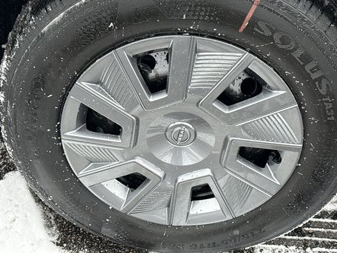 New 2026 Nissan Kicks S image 8