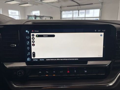 Used 2024 Chevrolet Silverado 1500 High Country w/ High Country Premium Package image 48