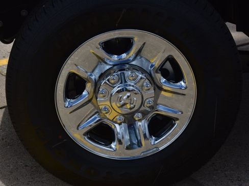 New 2026 RAM 2500 Tradesman w/ Chrome Appearance Group AWD/4WD image 10