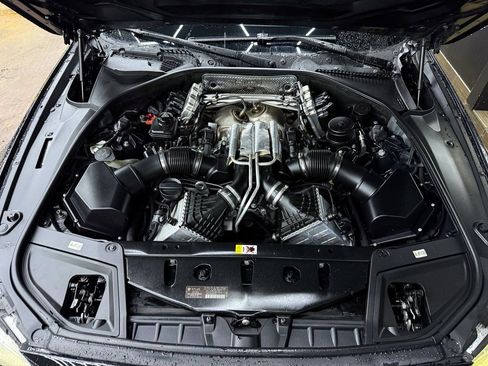 Used 2014 BMW M5 image 30