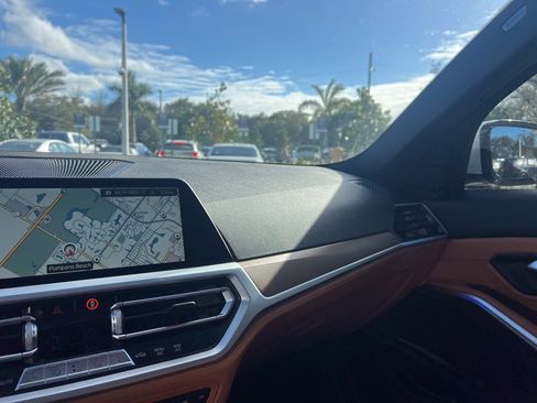 Used 2020 BMW 330i Sedan w/ Convenience Package image 41