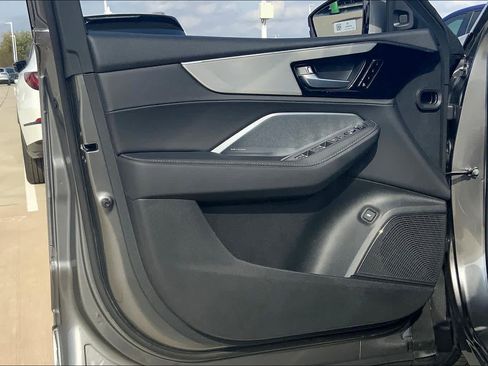 Used 2025 Acura MDX FWD w/ Technology Package image 10