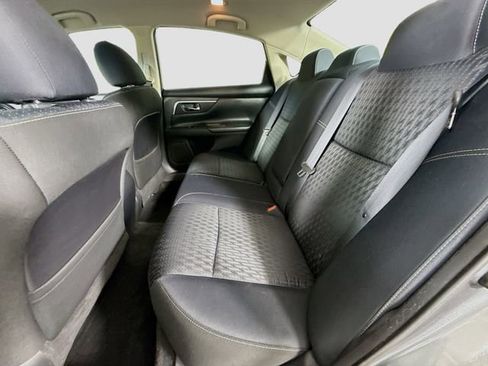 Used 2017 Nissan Altima 2.5 SV image 22