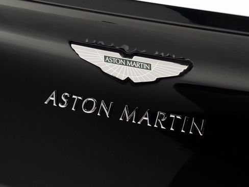 Used 2020 Aston Martin DB11 Volante RWD image 64