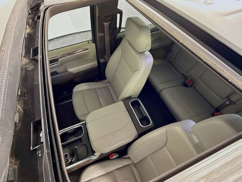 Used 2024 Chevrolet Silverado 1500 RST image 14