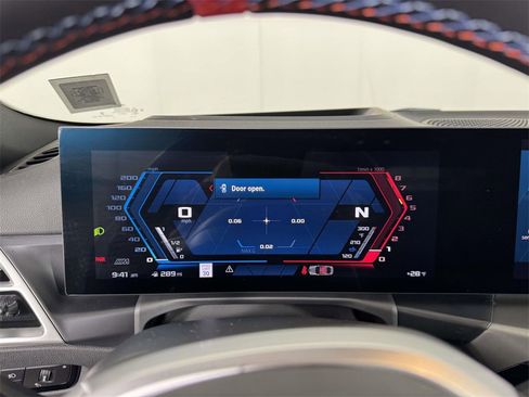 Used 2025 BMW M2 image 3