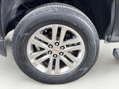 Used 2017 GMC Canyon SLE w/ SLE Convenience Package image 35