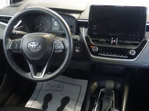 Certified 2023 Toyota Corolla SE image 27