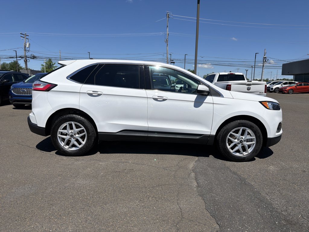 Used 2023 Ford Edge SEL w/ Convenience Package AWD/4WD image 6