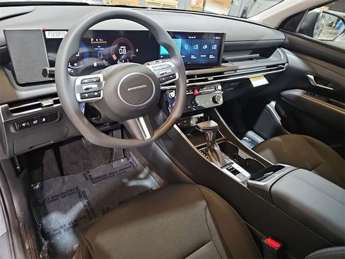 New 2026 Hyundai Tucson SEL image 16