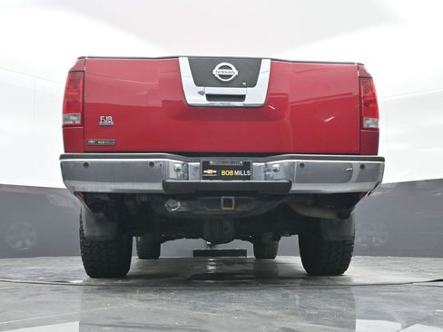 Used 2005 Nissan Titan LE w/ (U01) Nissan Navigation Pkg image 29