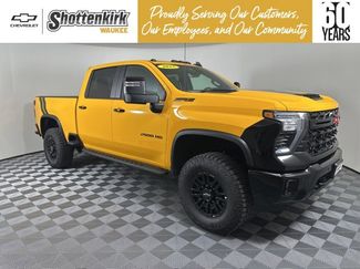New 2025 Chevrolet Silverado 2500 ZR2 w/ Technology Package video 1