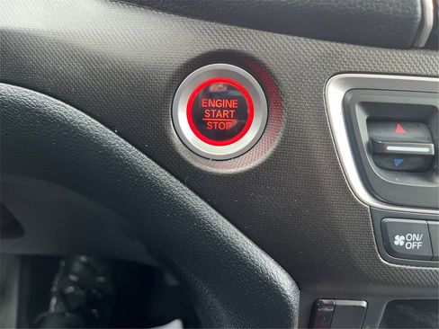 Certified 2022 Honda Pilot TrailSport image 49