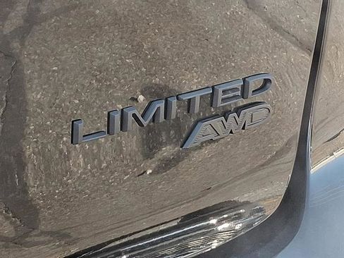 New 2026 Chrysler Pacifica Limited w/ S Appearance Package image 26