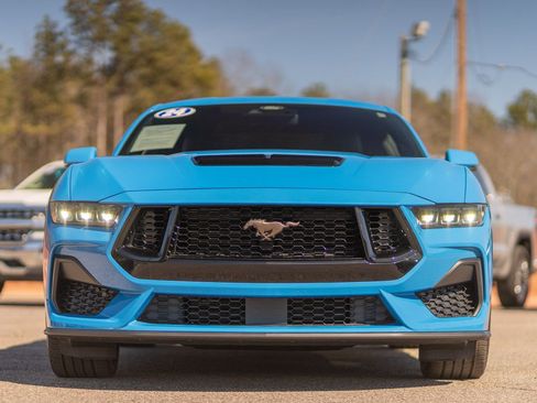 Used 2024 Ford Mustang GT Premium image 2