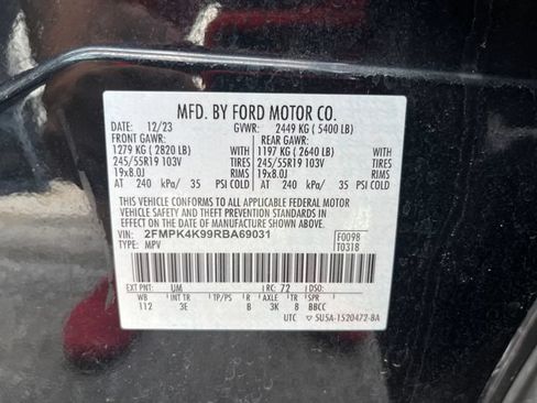 Used 2024 Ford Edge Titanium AWD/4WD image 13