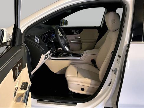New 2026 Mercedes-Benz GLA 250 4MATIC image 13