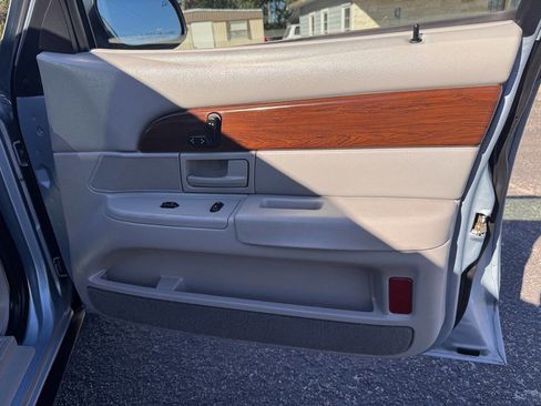 Used 2003 Mercury Grand Marquis LS image 38